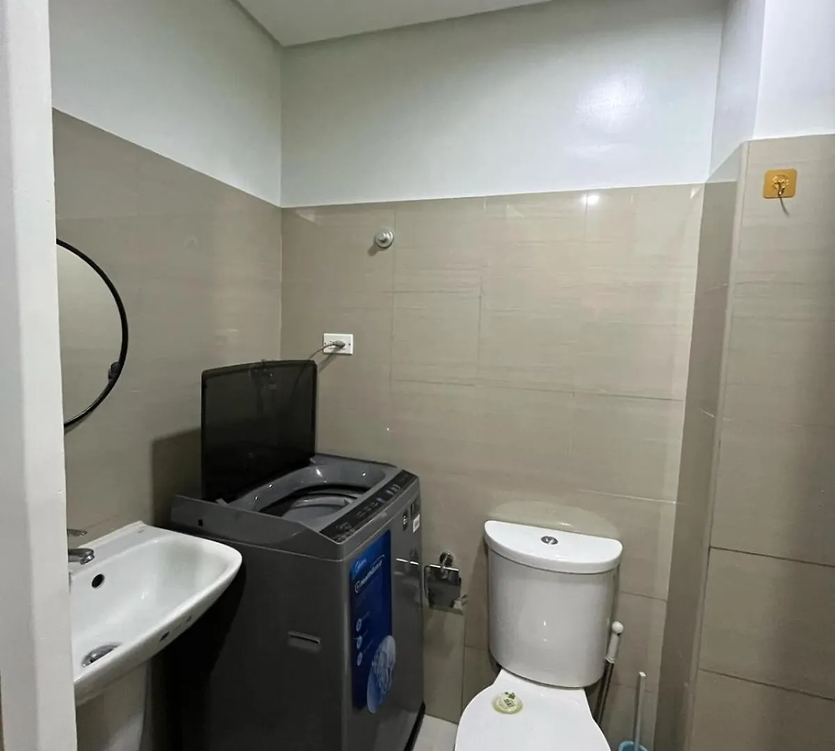 Shore 2 Tower 1 Manila 0*,